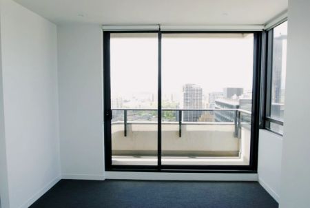 2 Bed, 1 Bath - Photo 3