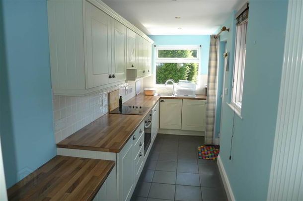 9 Irwin Crescent, Belfast, BT4 3AQ - Photo 1