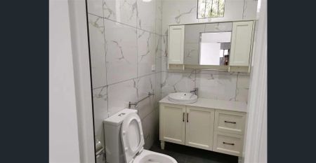 Arncliffe bedroom in a house - Photo 3