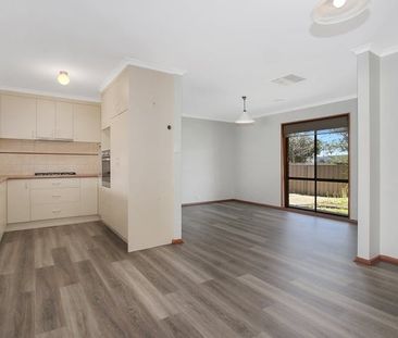 Large Family Home - Photo 5