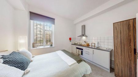 Studio to rent - Photo 3