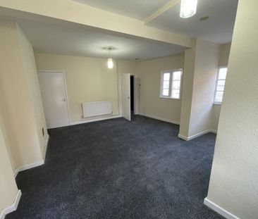 1 bedroom ground floor flat to rent - Photo 2
