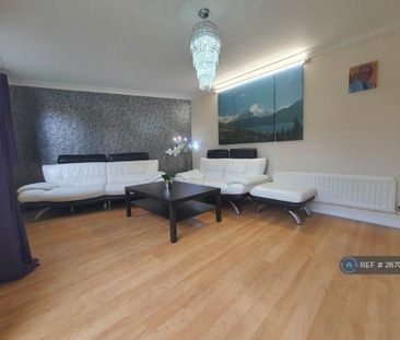 3 bedroom terraced house to rent - Photo 3