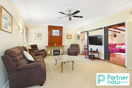 13 Willis Street, TAMWORTH NSW 2340 - Photo 2