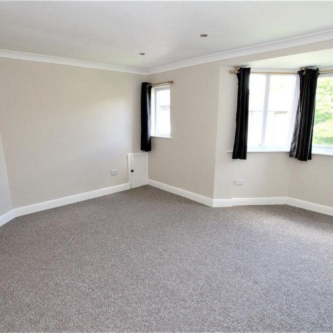 2 bedroom maisonette to rent - Photo 1