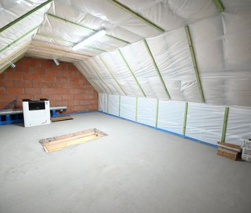 HALFOPEN NIEUWBOUWWONING met ZONNIGE TUIN, nabij het CENTRUM van Gi... - Photo 4