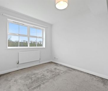 2 bedroom property to rent - Photo 2