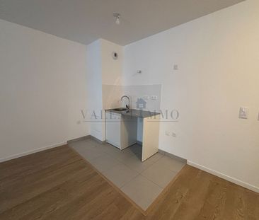 Location Appartement 2 pièces 46m² - Photo 4