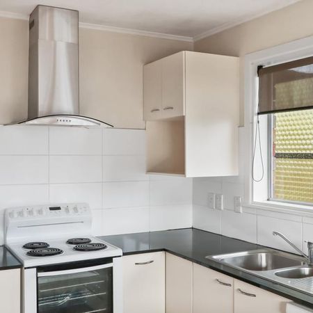 Manurewa living! - Photo 3