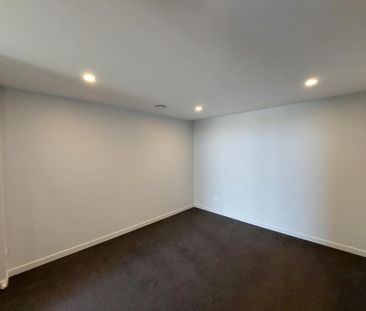 One Bedroom Central Apartment - Photo 6