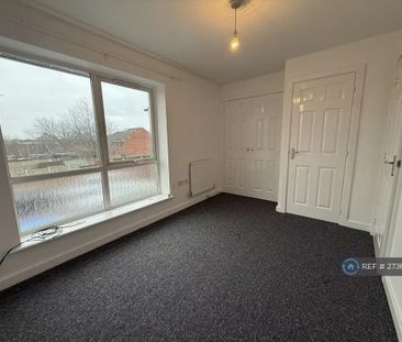 3 bedroom terraced house to rent - Photo 3