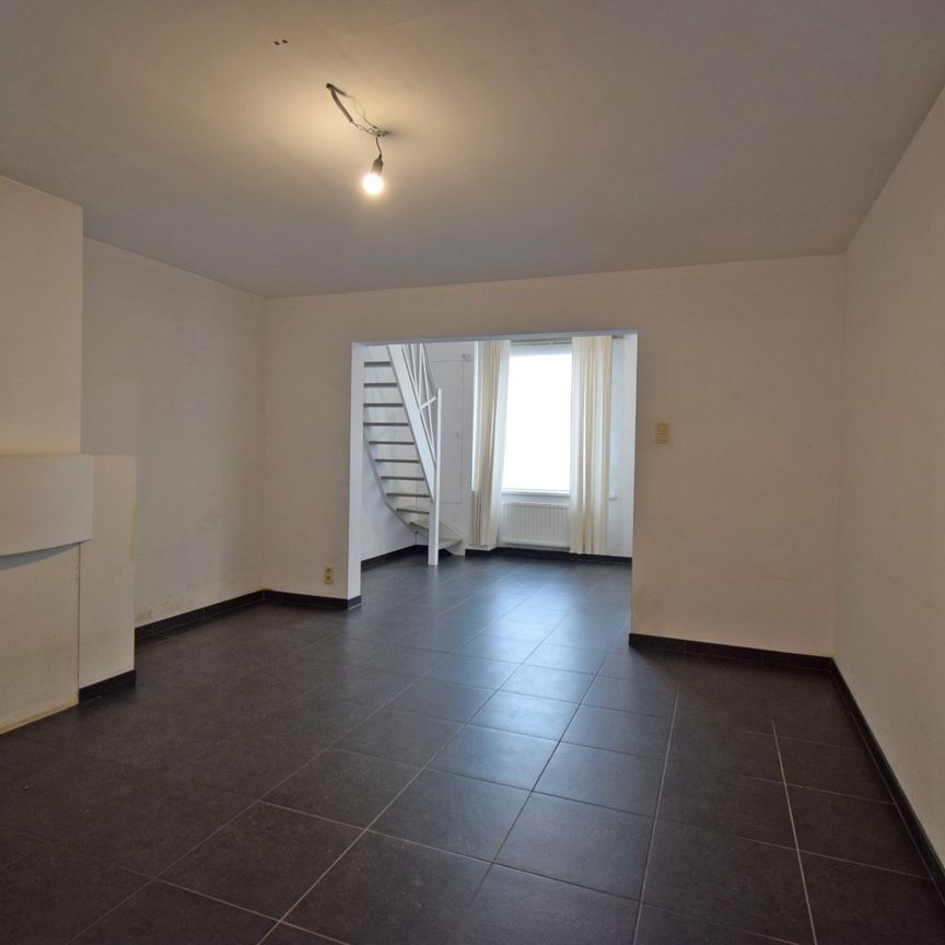 INSTAPKLARE RIJWONING MET 3 SLAAPKAMERS - Photo 1