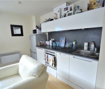 1 bedroom flat to rent - Photo 4