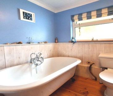 4 bedroom cottage to rent - Photo 2