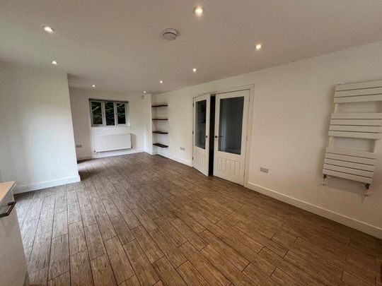 3 bedroom detached house to rent - Photo 1