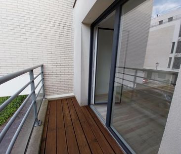 Location Appartement 3 pièces 64m² ORLEANS 45000 - Photo 2