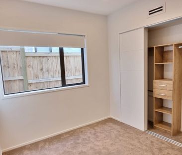 3 Ascent Street, Flat Bush – Rent includes Gas, Power, Water & WIF - Photo 1