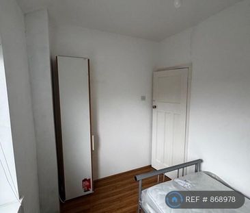 3 bedroom detached house to rent - Photo 5