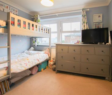 Crawley Hobbs Close, Saffron Walden - Photo 4