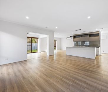 Large Family Home in Lake Gardens - Photo 3