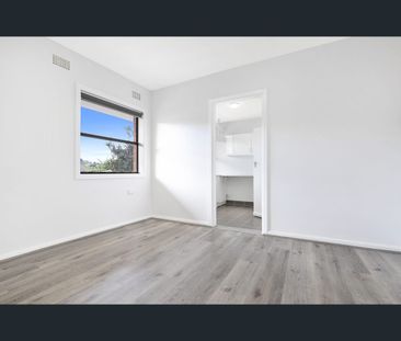 1/5 Bent Street, Warrawong, NSW 2502 - Photo 1