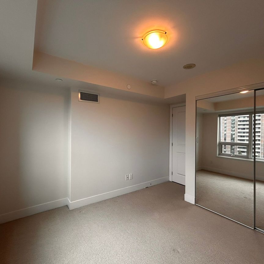 For Lease - 1215 Bayly Street Unit# 907, Pickering, Ontario - Photo 1