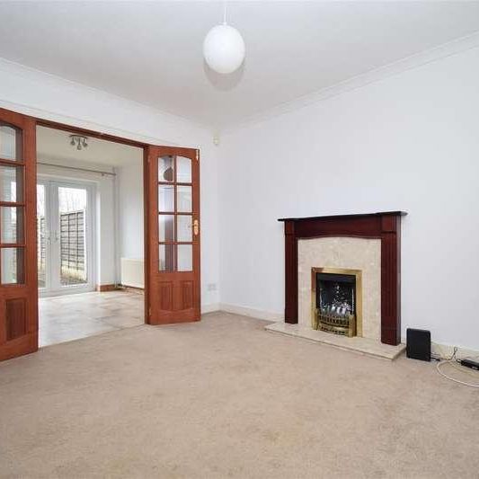 Falmouth Avenue, Normanton, WF6 - Photo 1