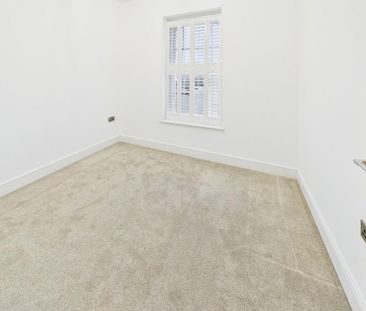 2 bedroom property to rent - Photo 1