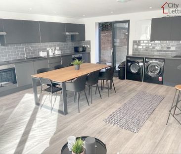 1 bedroom in a house share to rent - Photo 2