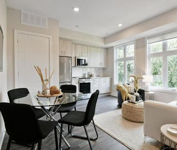 16 Champagne Avenue South - 404 - Photo 4