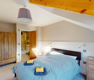 3 bedroom Flat To Let Total Size: 1550 SQ FT - Photo 1