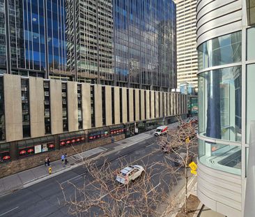 Quantum North Tower Lofts , #Loft #4 - Photo 3