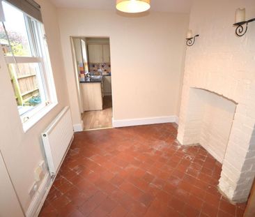 3 bedroom terraced house to rent - Photo 3