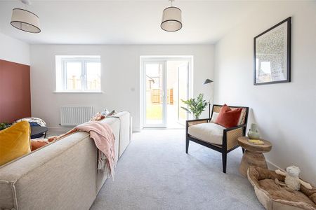 4 bedroom terraced house to rent - Photo 2