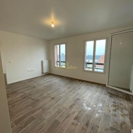 Location Appartement 2 pièces 43m² - Photo 3