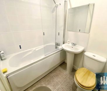 Greenlea Court, Dalton, Huddersfield, HD5 - Photo 3