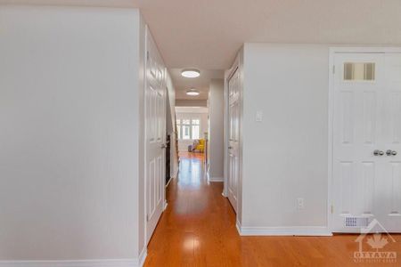 For Lease - 257 Keltie Private, Barrhaven, Ontario - Photo 2