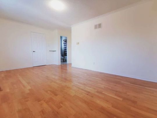 For Lease - 2673 Credit Valley Road Unit# Upper, Mississauga, Ontario - Photo 1