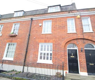 3 bedroom terraced house to rent - Photo 2