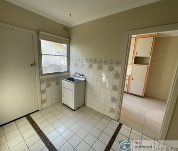 1 / 69 Tristania Street, Doveton - Photo 6