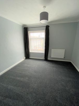 West Street, Great Yarmouth - Photo 1