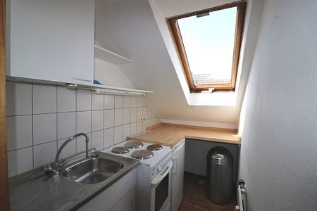 * GEPFLEGTES NEST MIT BALKON! 1-ZI Wohnung im Dachgeschoss in KR-Mitte, Steinstr.* - Photo 5