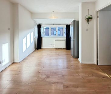 Teviot Avenue, Aveley, Aveley, RM15 - Photo 5