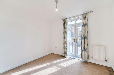 Lady Aylesford Avenue, Stanmore, HA7 - Photo 4