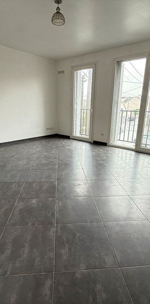 Location Appartement 1 pièce 28m² - Photo 1
