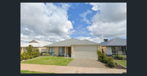 PERFECT FAMILY HOME - Photo 1