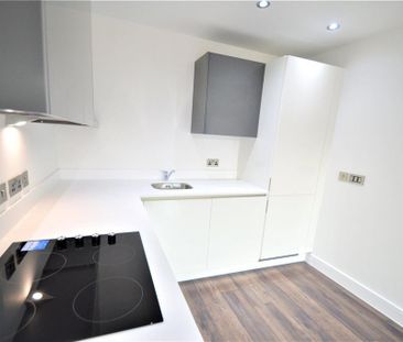 1 bedroom flat to rent - Photo 4