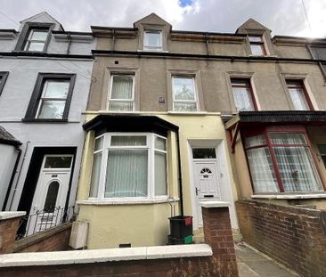 20 Woodvale Avenue, Belfast, BT13 3EW - Photo 6