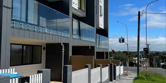 Be the first in to these new Townhouses in Three Kings - Photo 3