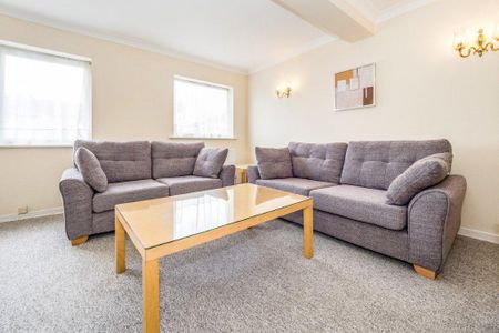 Glengall Road, Woodford Green, IG8 - Photo 2